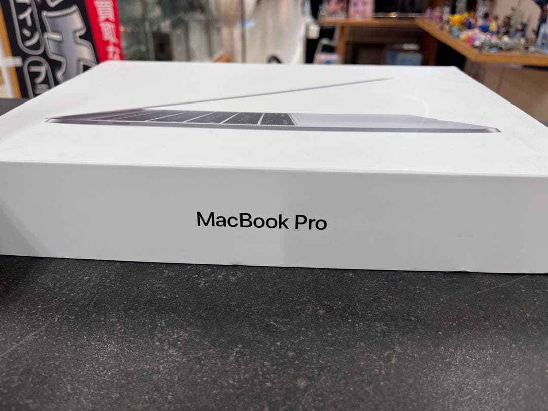 [ジャンク]MacBook Pro スペースグレー 本体