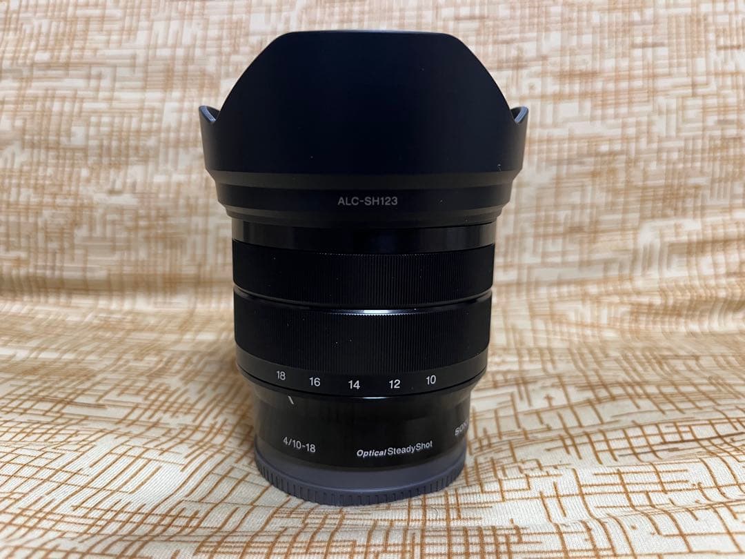 SONY E 10-18mm F4 OSS レンズ