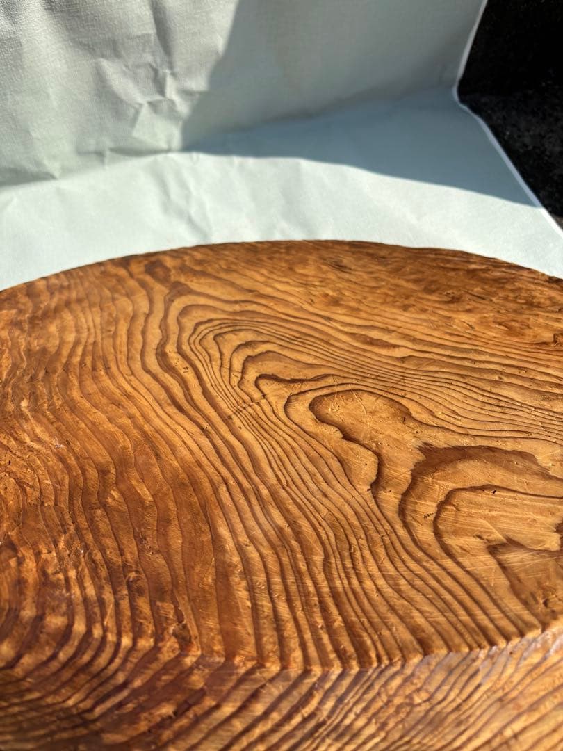 アンティーク な大きめくり抜き盆　丸盆　古民芸　古民具　無垢材ボウル ナチュラル