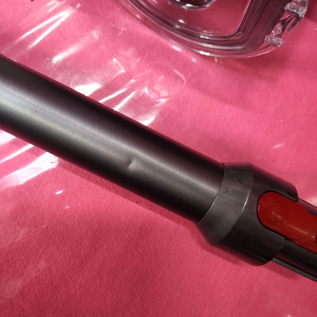 64 ダイソンV7（SV11）コードレス掃除機