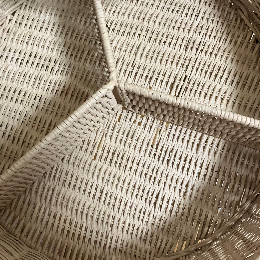 ドレッサー　アイアン　白　ホワイト　姫系　ゆめかわ　コンパクト　アイボリー　猫脚