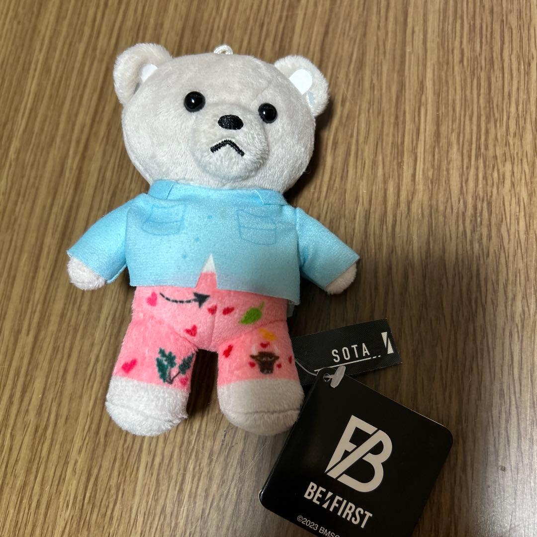 BE FIRST くま