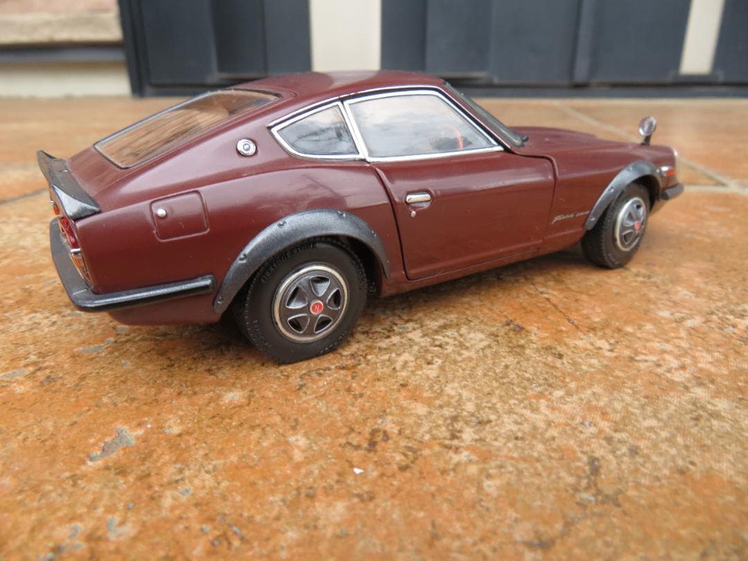 エブロ　1/24　フェアレディ240ZG