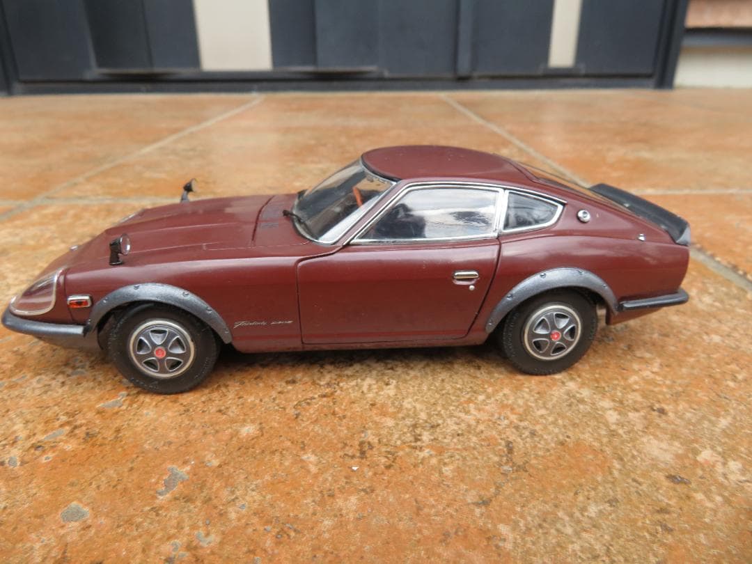 エブロ　1/24　フェアレディ240ZG