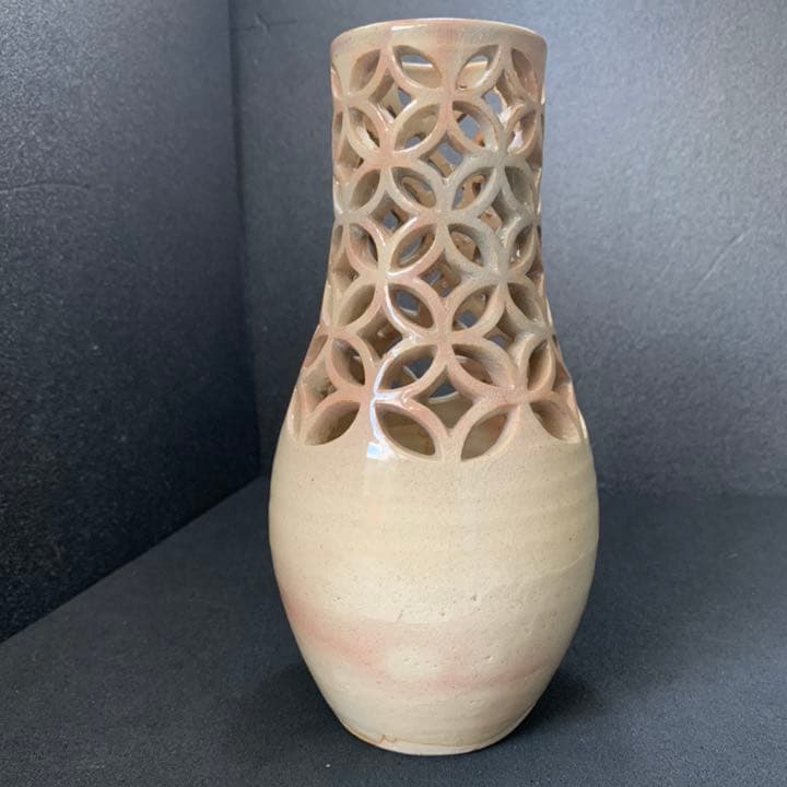 萩焼深川本窯　12代　田原陶兵衛　七宝透し杓立　　杓立