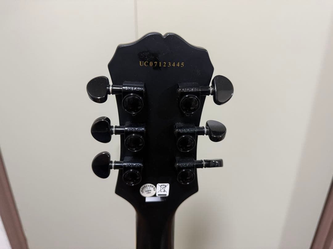 Epiphone Les Paul custom ビンテージ　ハードケース付き