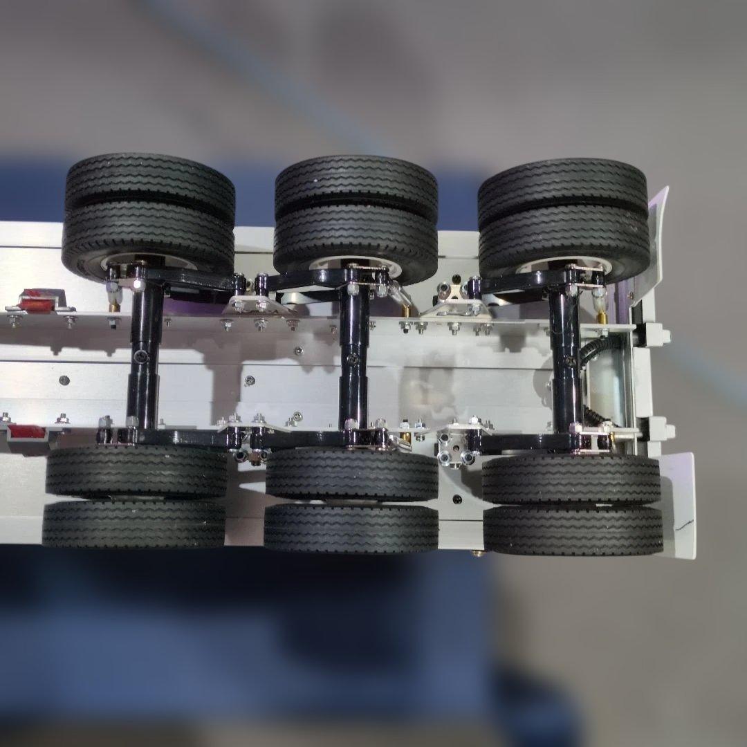 SCANIA メタルタンクトレーラー