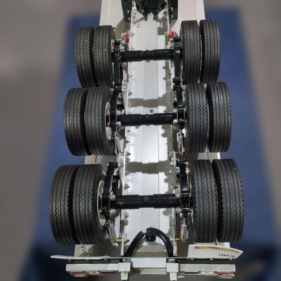 SCANIA メタルタンクトレーラー