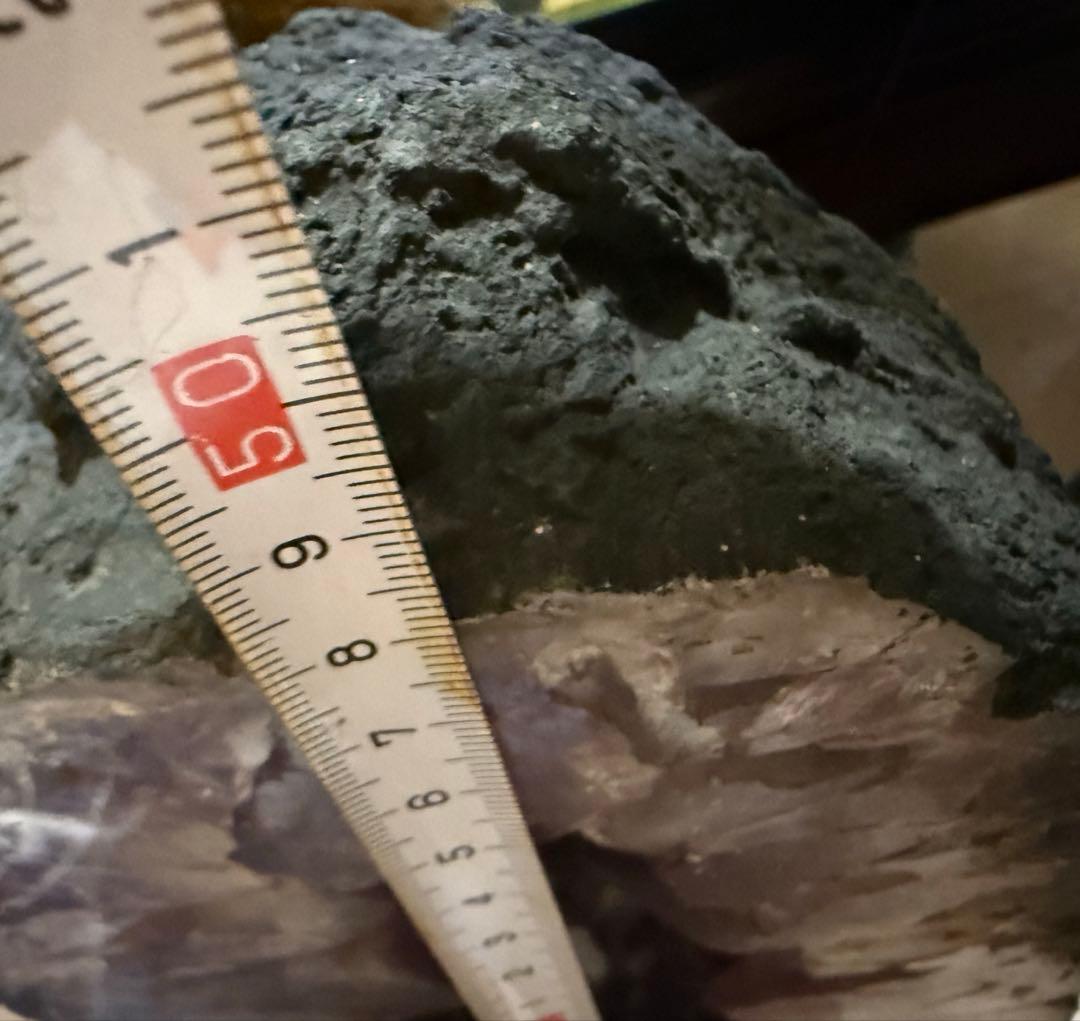 破格値‼️ウルグアイ‼️アメジストドーム原石‼️一級品‼️濃紫‼️大型50センチ‼️送料無料