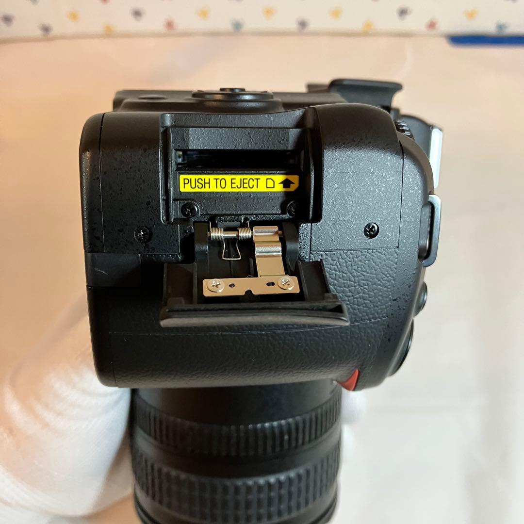 ⭐️美品⭐️Nikon D3000⭐️18-70mm レンズ付⭐️ショット数4795枚⭐️