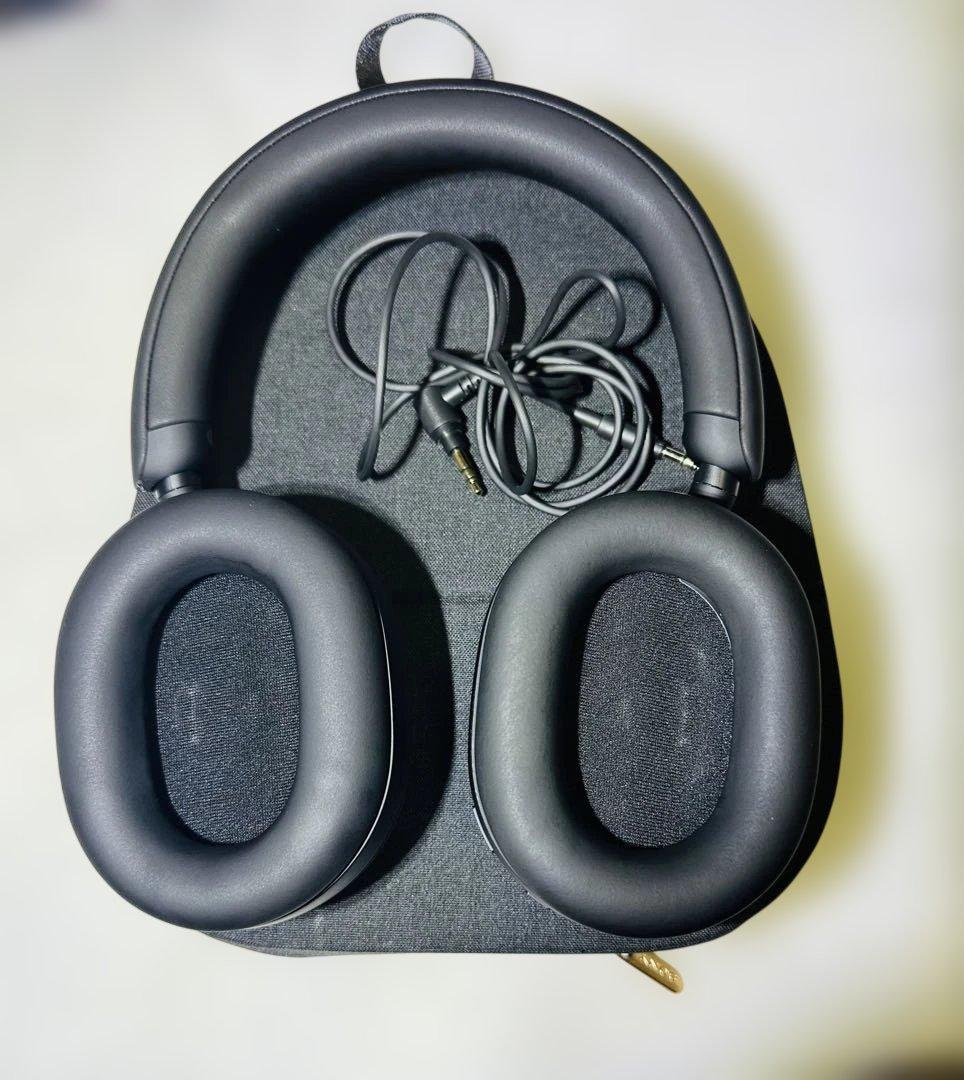 ヘッドホン Sony WH-1000XM5 Wireless Headphones