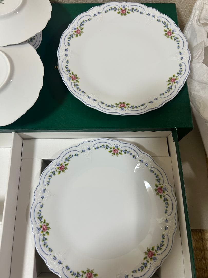 Hutschenreuther 花柄カップと皿セット