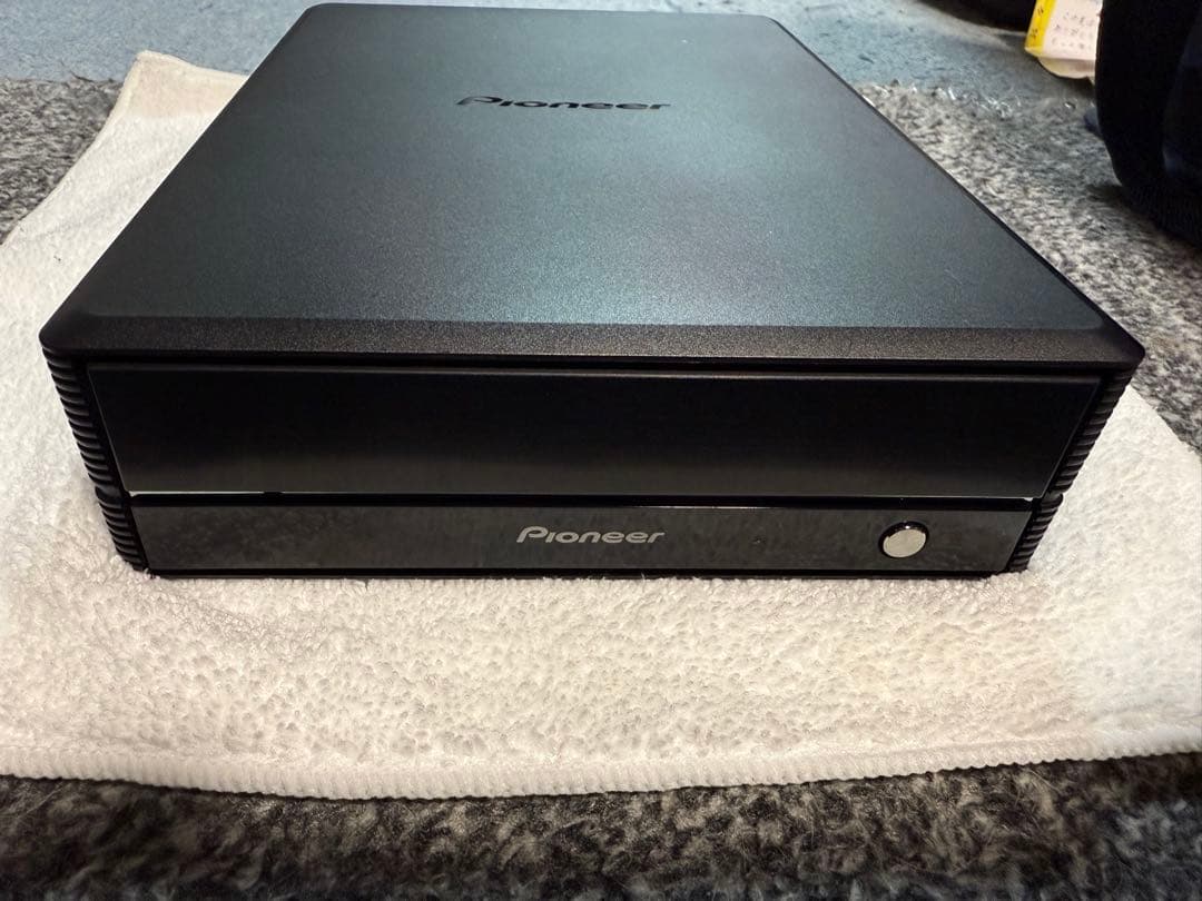 [美品]Pioneer外付けBlu-rayディスクドライブBDR-X13J-S