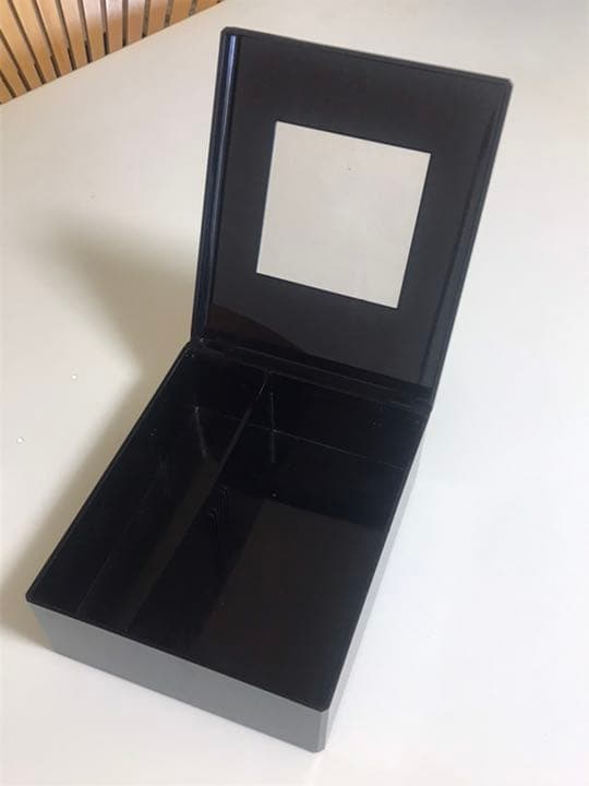 CHANEL☆シャネルノベルティーケース