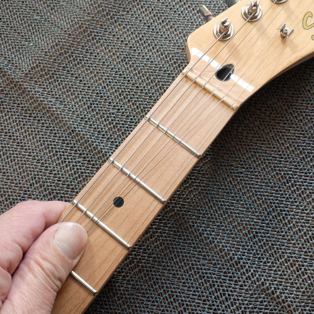 Squier Affinity Telecaster フレイムメイプルトップ