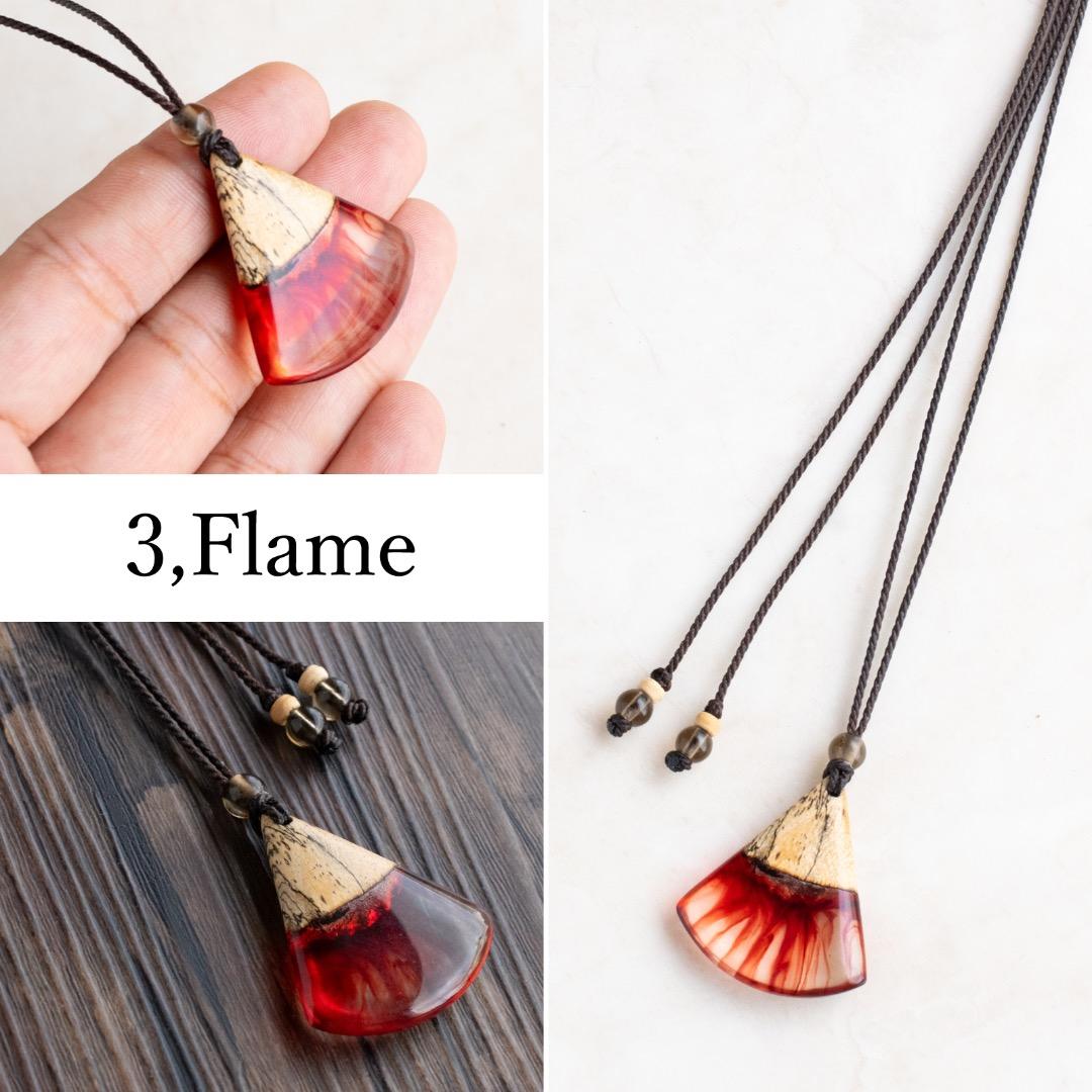 ウッドレジンネックレス Flameハンドメイドネックレス ナチュラルアクセサリー