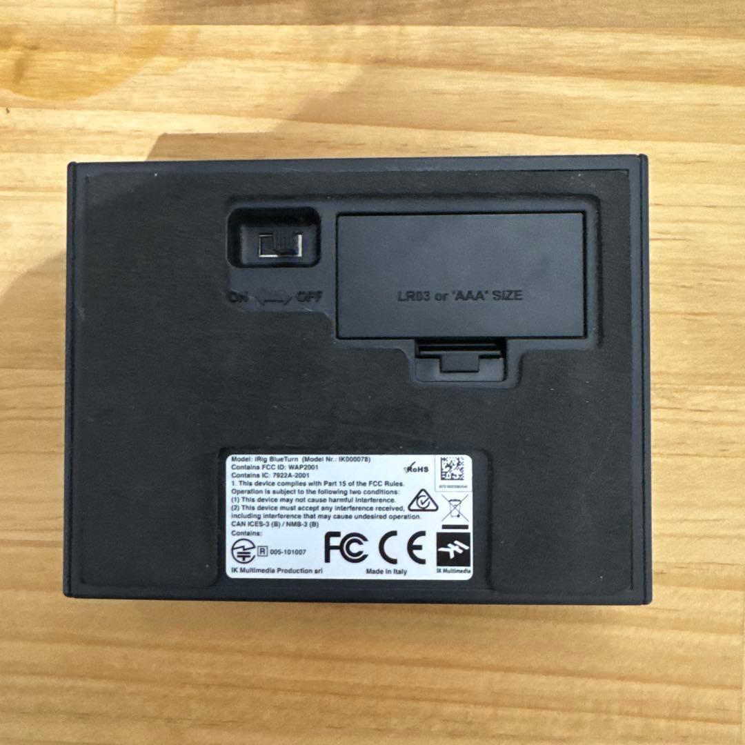 iRig BlueTurn Bluetoothリモコン
