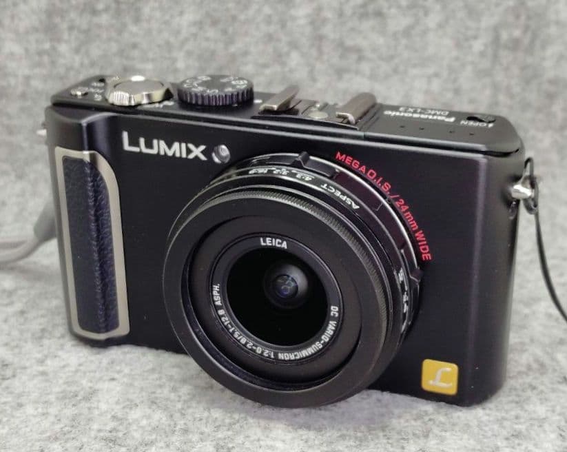 LUMIX DMC-LX３ コンパクトデジタルカメラ