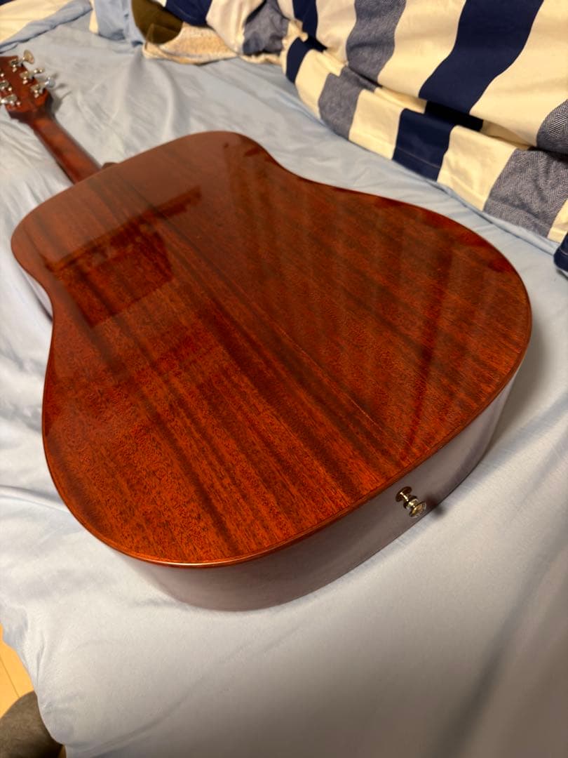 【ほぼ新品】ギター一式セット 初心者におすすめ・付属品完備