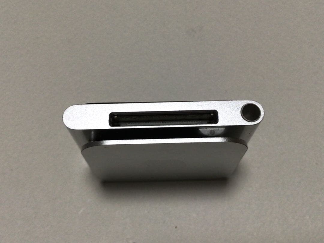 iPod nano6世代8GBシルバー5バッテリー交換済、usb有り、外装換装品