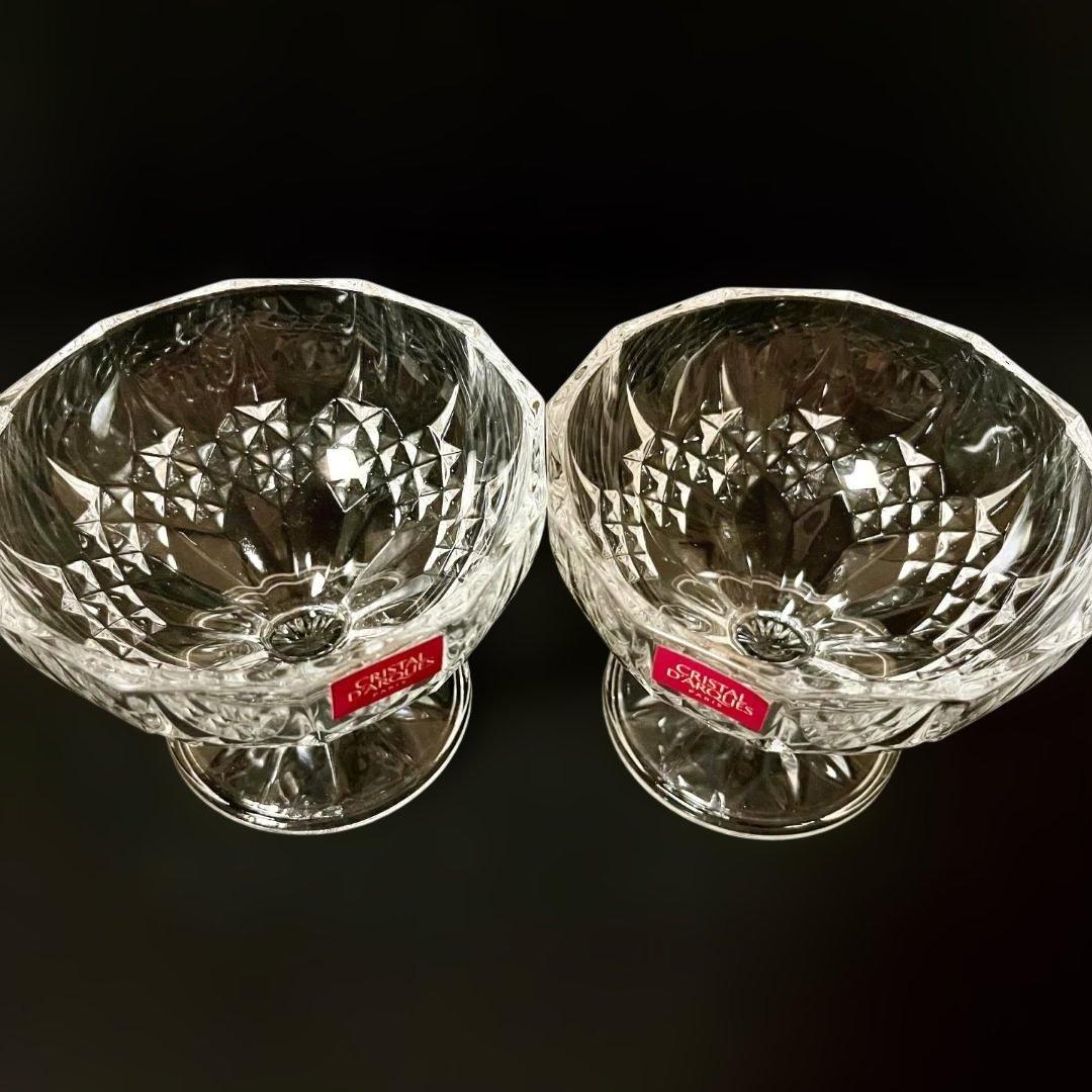 ★新品未使用★ダイヤモンドカットのクリスタル製蓋付きガラスカップ　２個セット