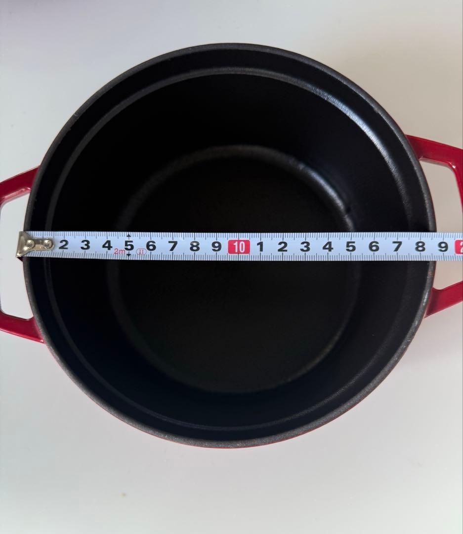 ストウブ　staub 鍋　ココット　18cm