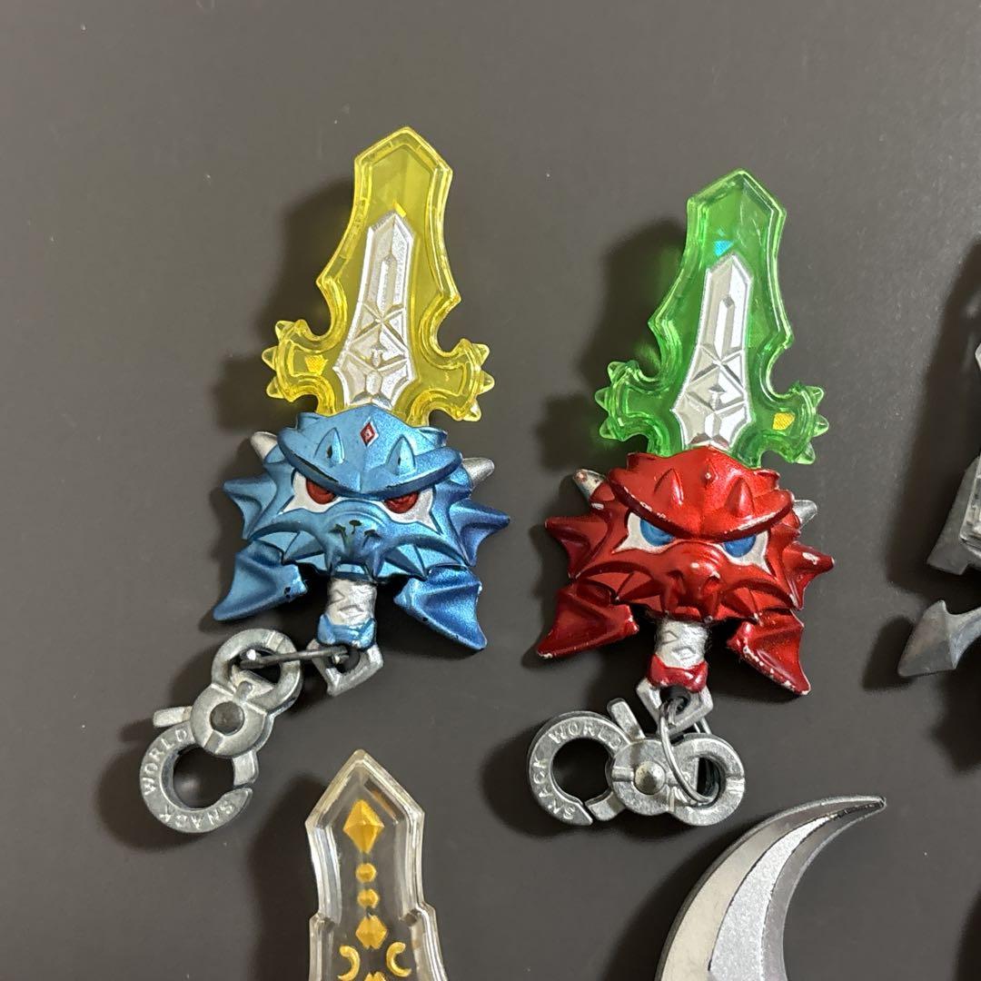 スナックワールド　ジャラ　まとめ売り　フウジーンセイバー　ライジーンブレイド　他