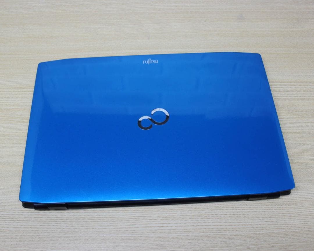 Core i7✨SSD512GB✨メモリ16G ノートパソコン オフィス付き