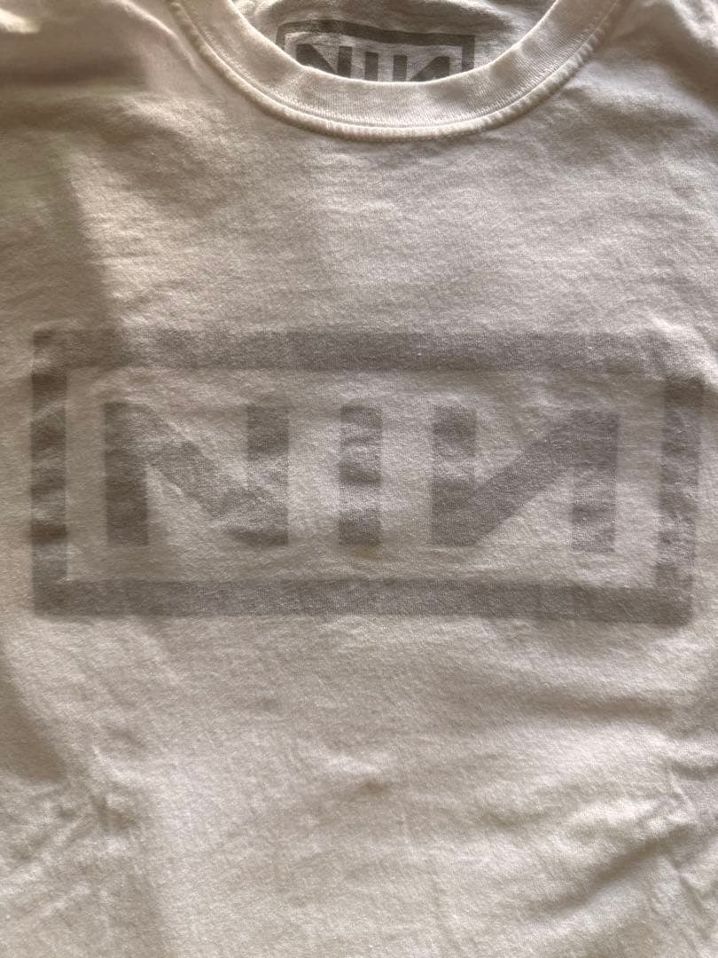NINE INCH NAILS ロゴTシャツ