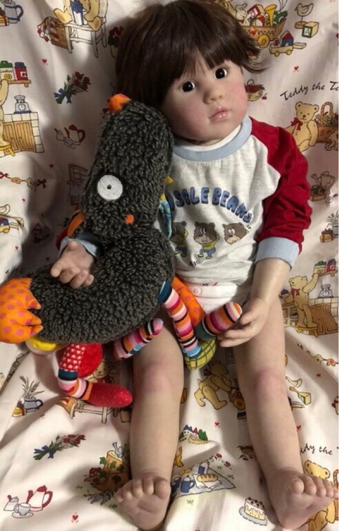 グラスアイ　男の子　トドラー　リボーンドール☆彡