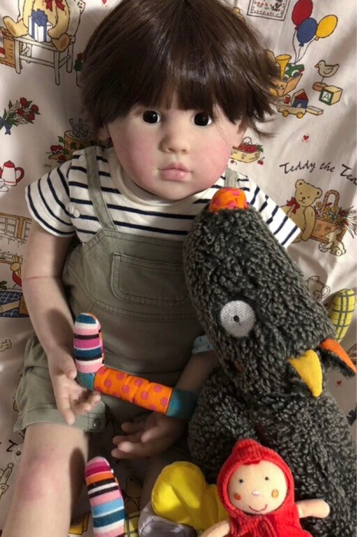 グラスアイ　男の子　トドラー　リボーンドール☆彡