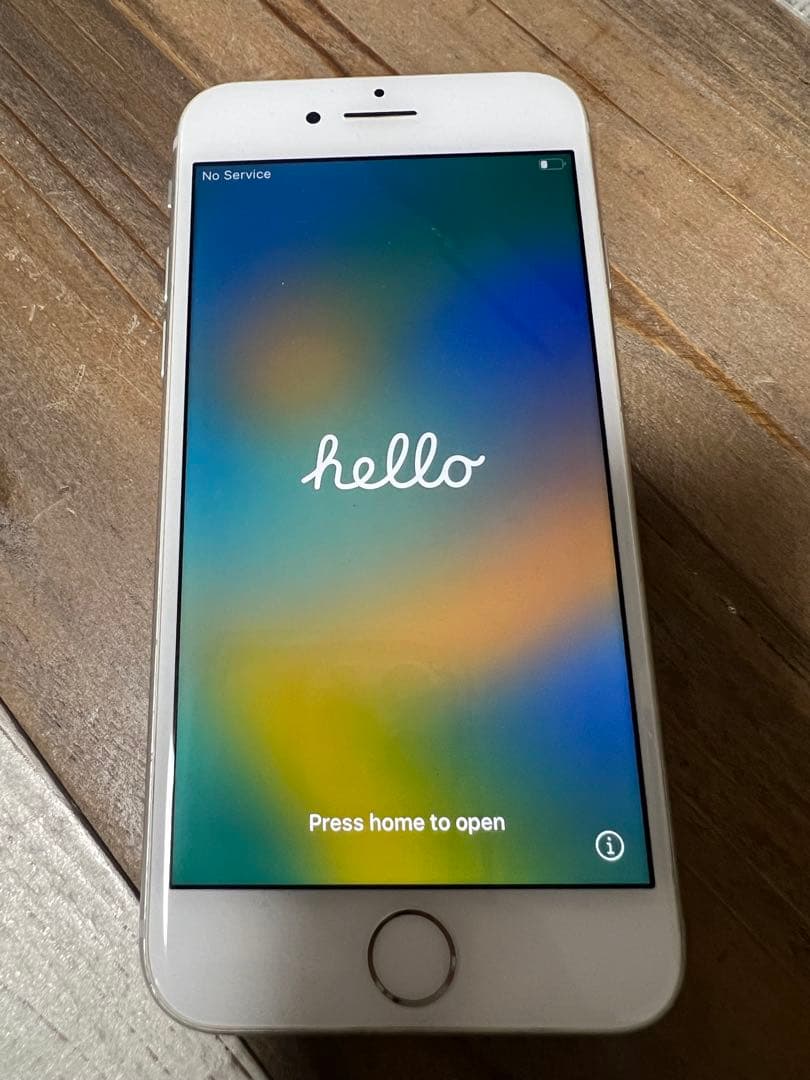 Apple iPhone 8 64GB ホワイト 本体 箱付き
