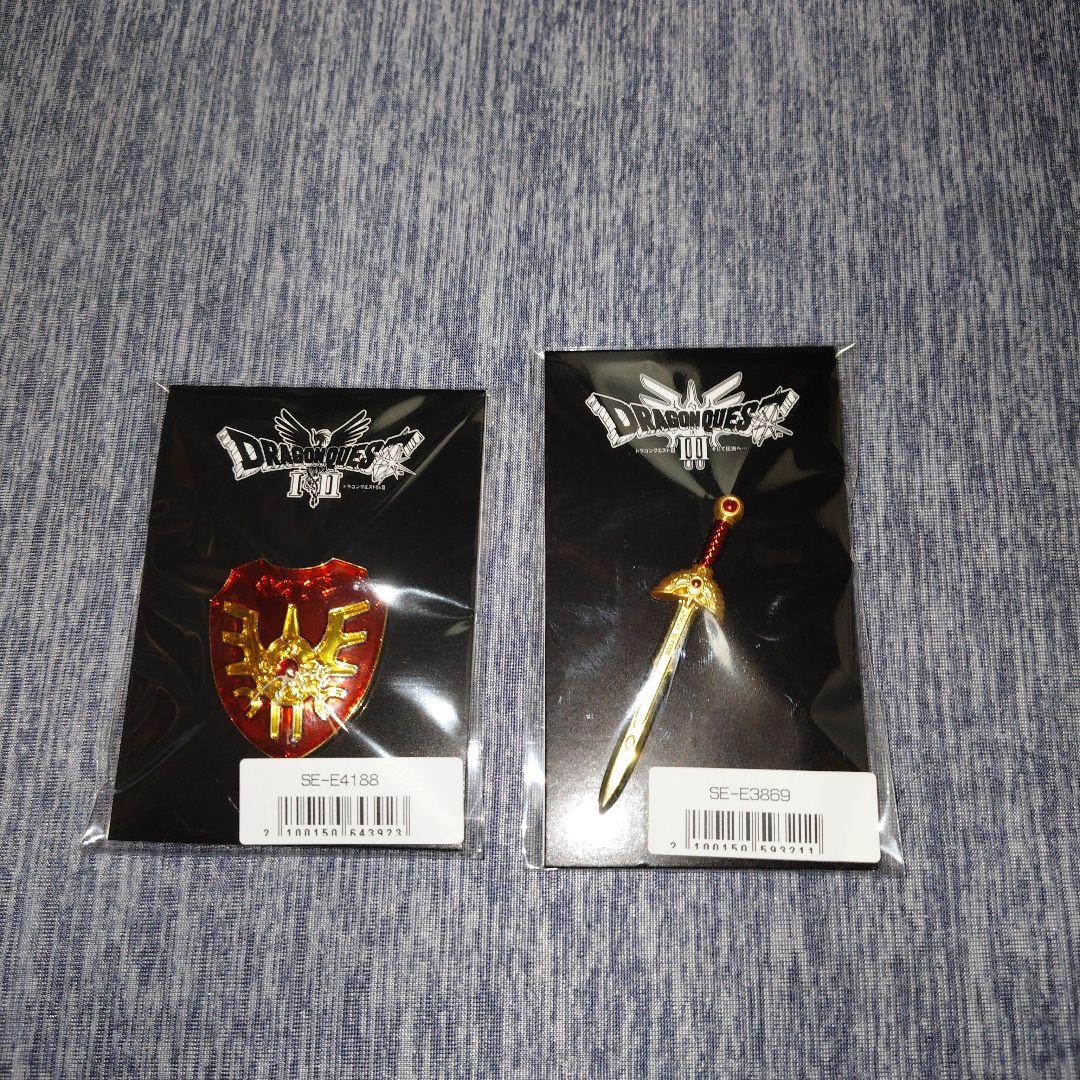 ドラゴンクエストⅠ＆Ⅱ+Ⅲアクリルブロック＆ピンズ