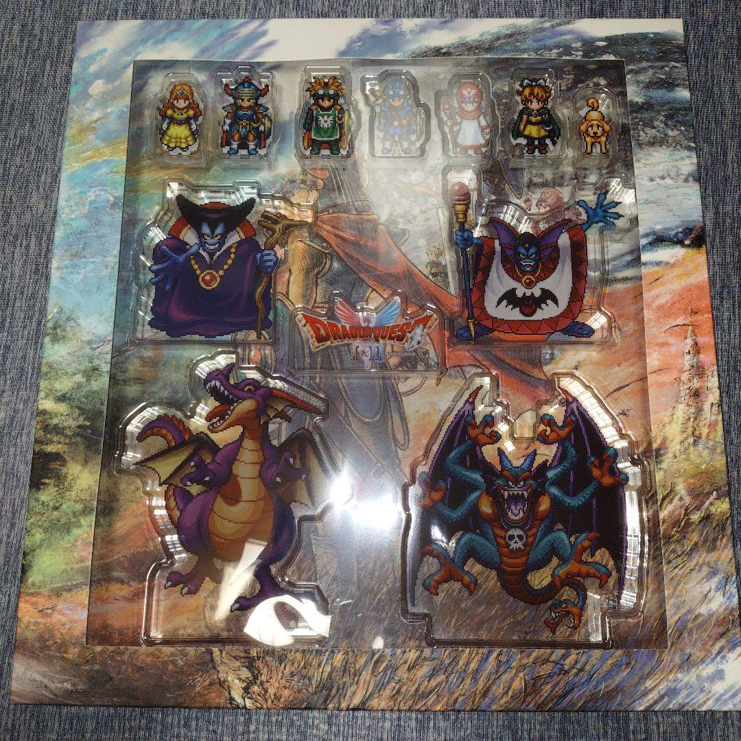 ドラゴンクエストⅠ＆Ⅱ+Ⅲアクリルブロック＆ピンズ