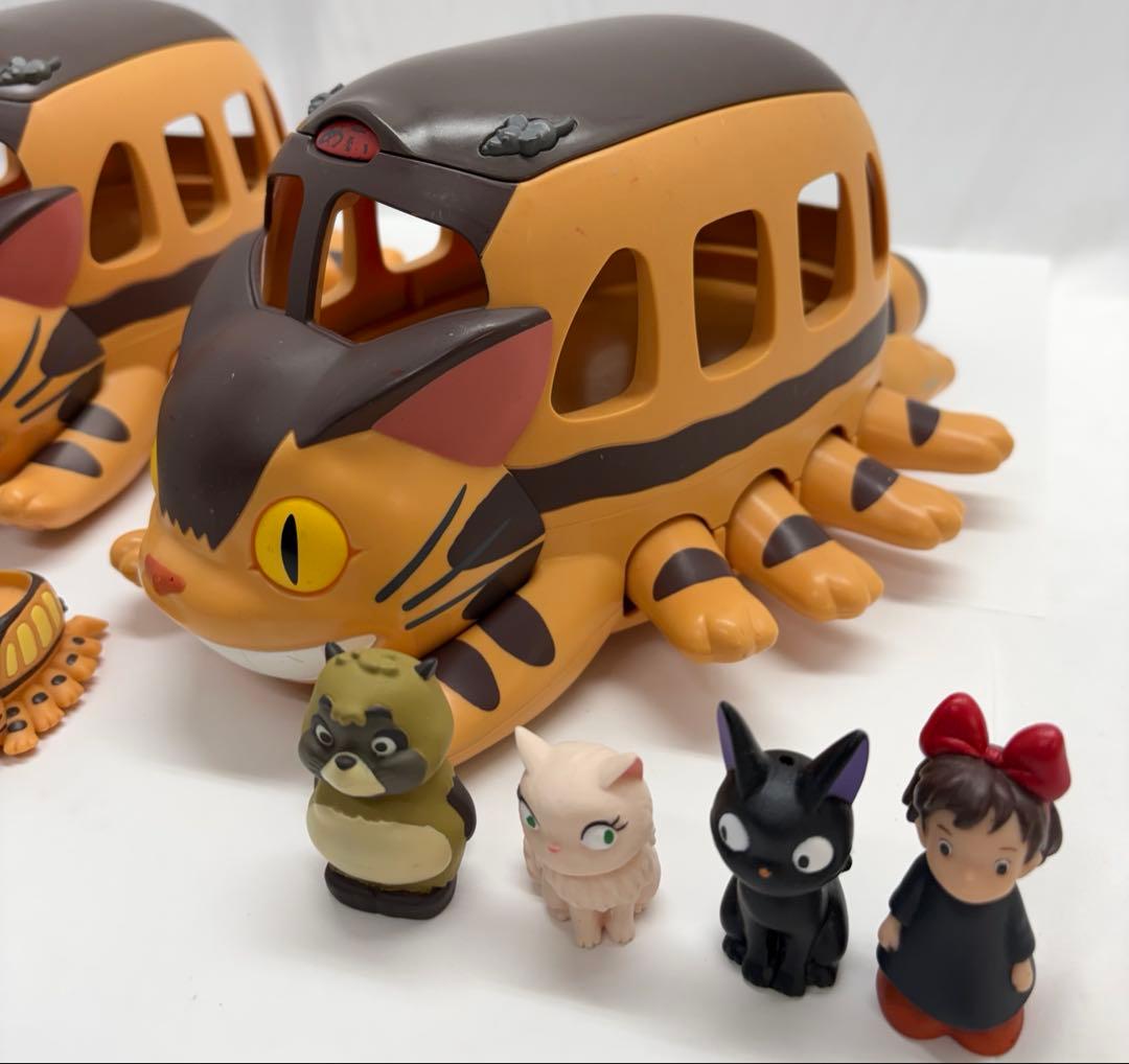 ジブリ　となりのトトロ　それゆけ！　ネコバス　Nibariki　おもちゃ
