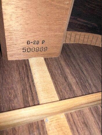 Martin D-28 1990年製 Ｍartinオリジナルハードケース付属