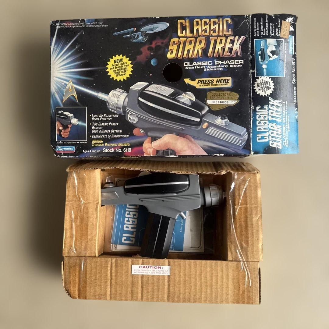 CLASSIC STAR TREK フェイザーガン　プレイメイツ社製