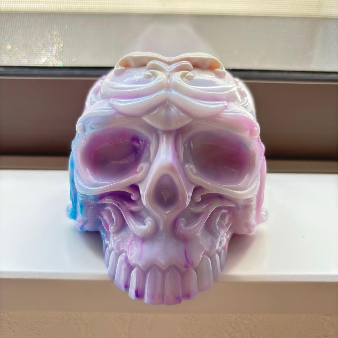 レジン　骸骨の小物入れ　マーブル