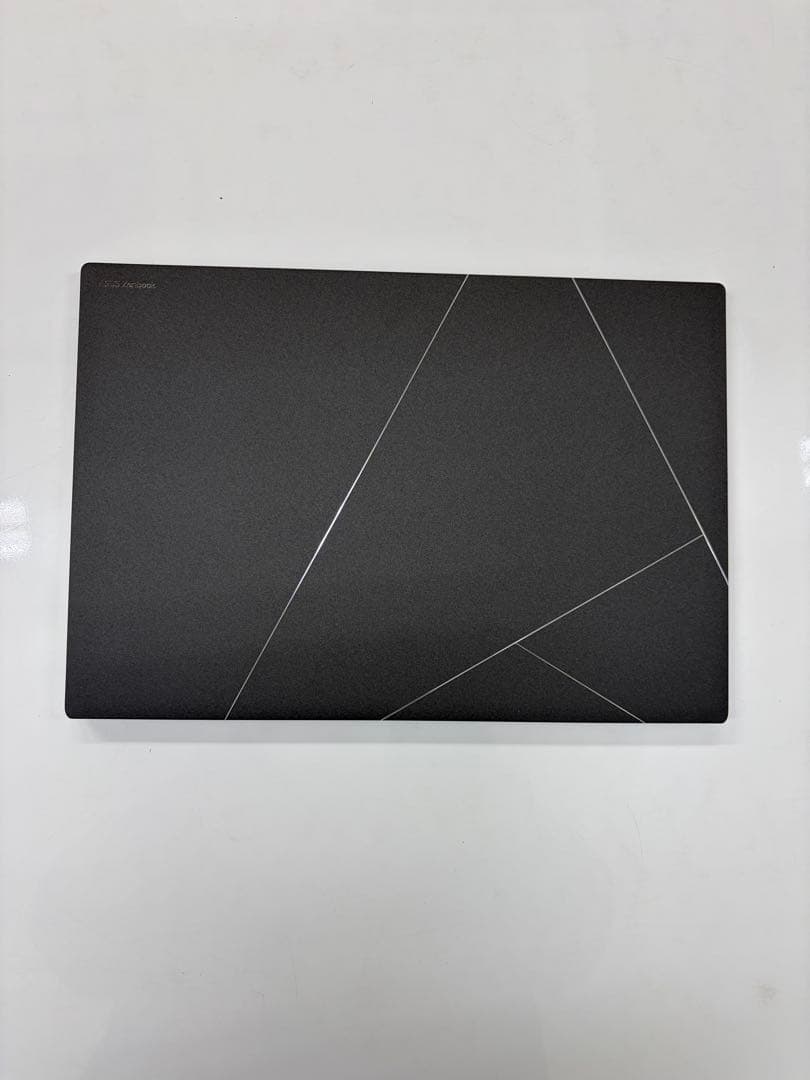 ほぼ新品 ASUS Zenbook S16 Ryzen AI9 32GB 1TB