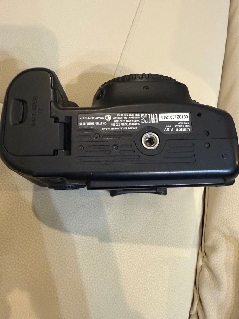 y*u様 【値下げ】Canon EOS 80D デジタル一眼レフ レンズセット本