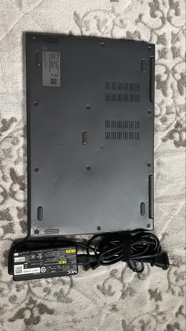 NEC LAVIE 2in1 タッチスクリーンi5/8GB/128GB