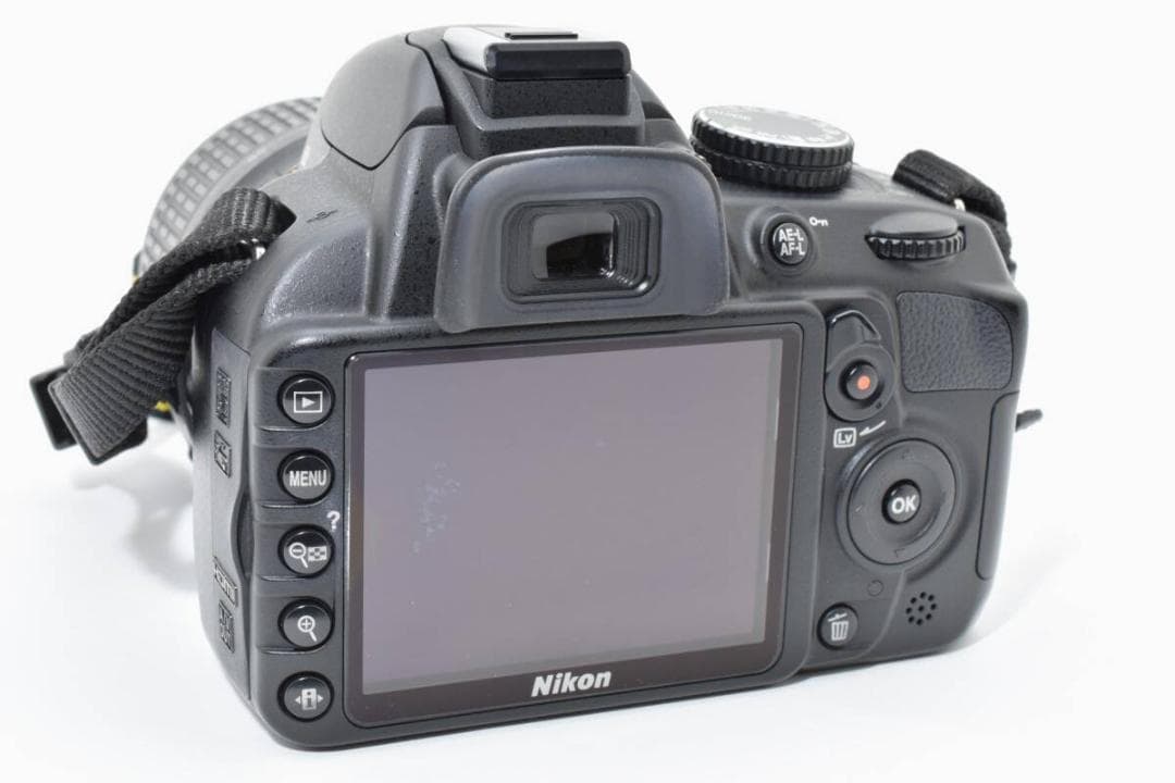 ■ 美品 ■ Nikon D3100 標準レンズキット《S数6,650回箱付き》