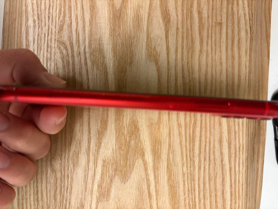 Apple iPhone11 (赤色) 本体　動作確認済み