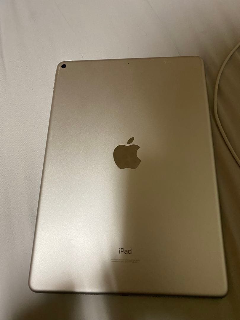 バ*ス様 ジャンク品Apple iPad Air第3世代　10.5インチ