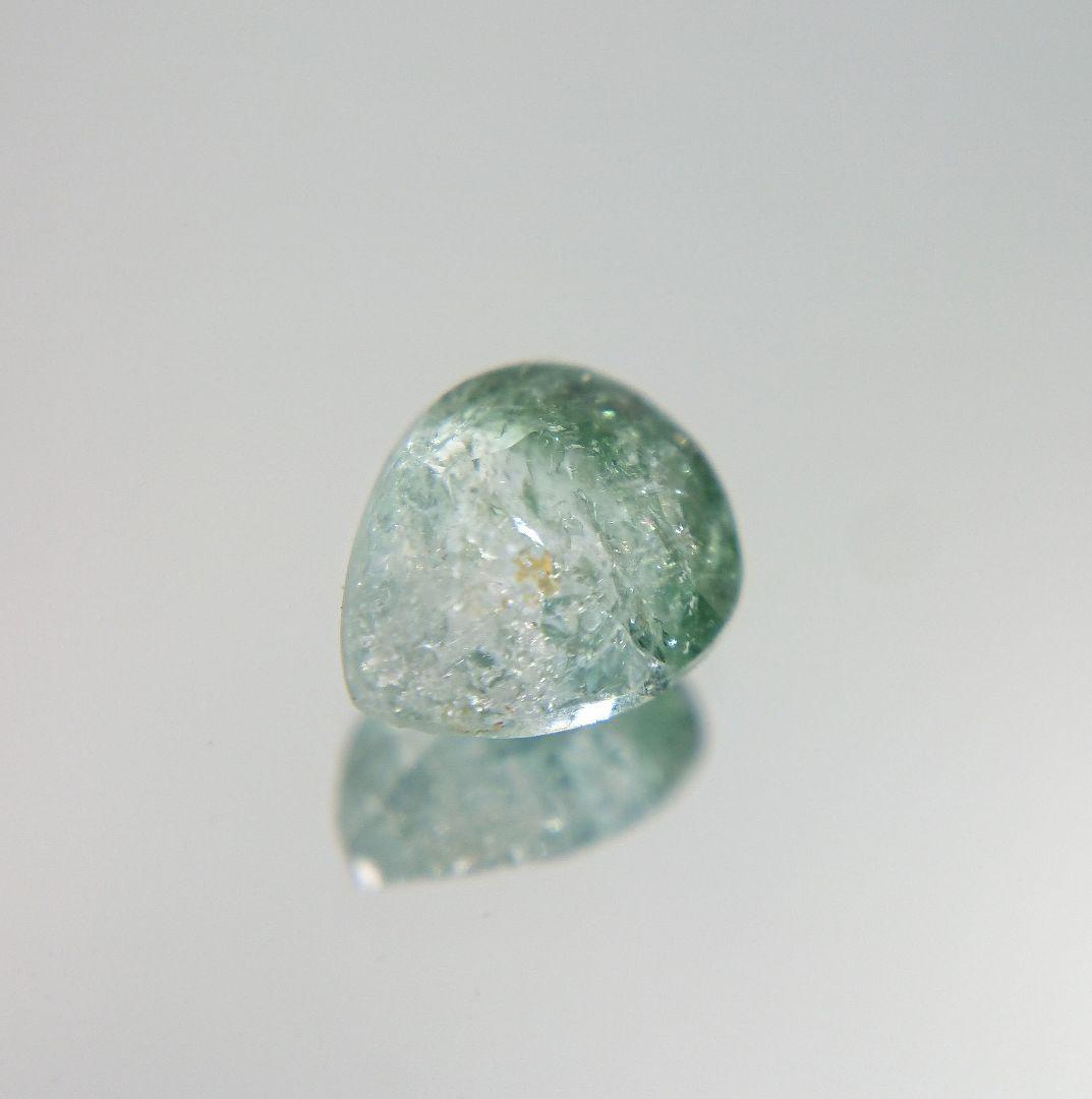 1975 0.9ct ちょっと虹入りバイカラートルマリン