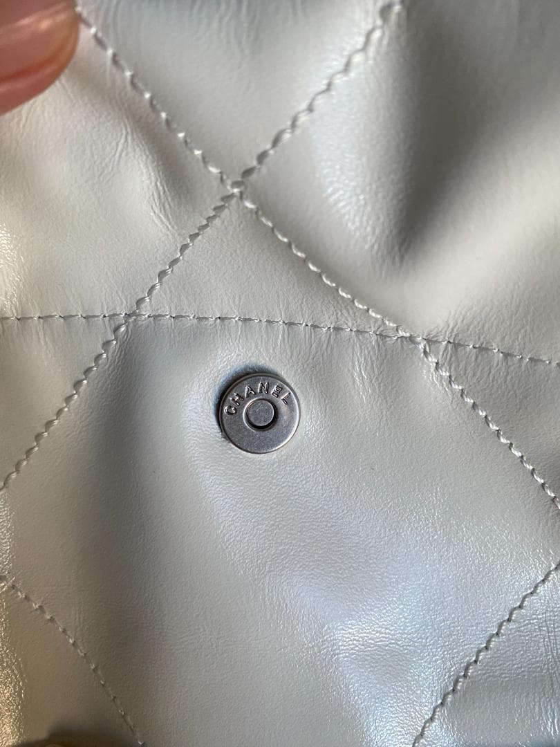 ♪可愛い♡CHANEL チェーンショルダーバッグ 22 バッグ ホワイト