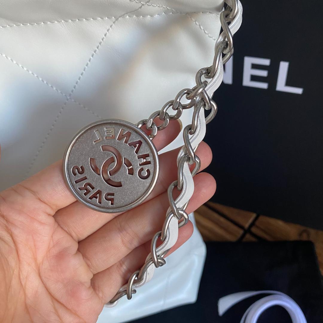 ♪可愛い♡CHANEL チェーンショルダーバッグ 22 バッグ ホワイト