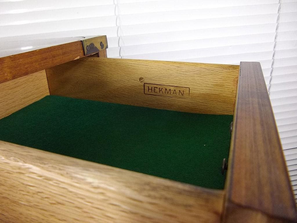 米国 HEKMAN製 高脚キャビネット チェスト 棚 ミリタリー 軍用