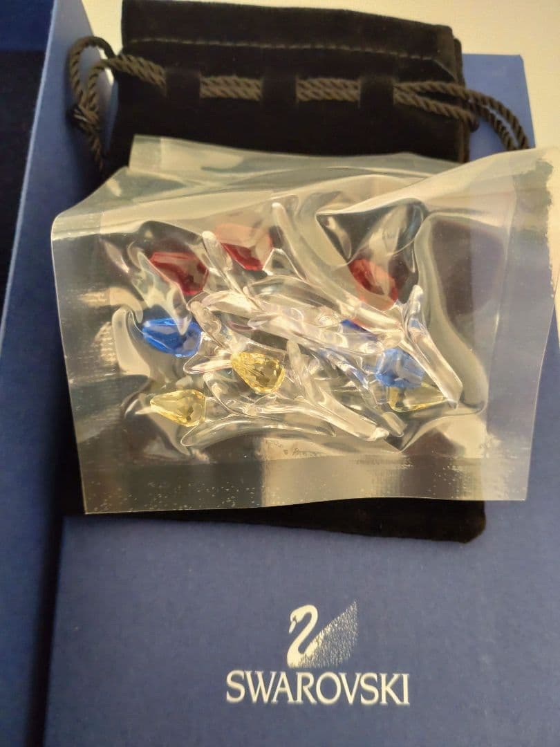 スワロフスキー　会員限定品　チューリップ
