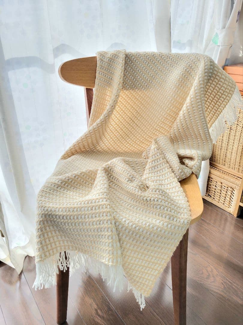 シンプルブランケット～ミルクティー色 膝掛け ソファーカバー 手編み